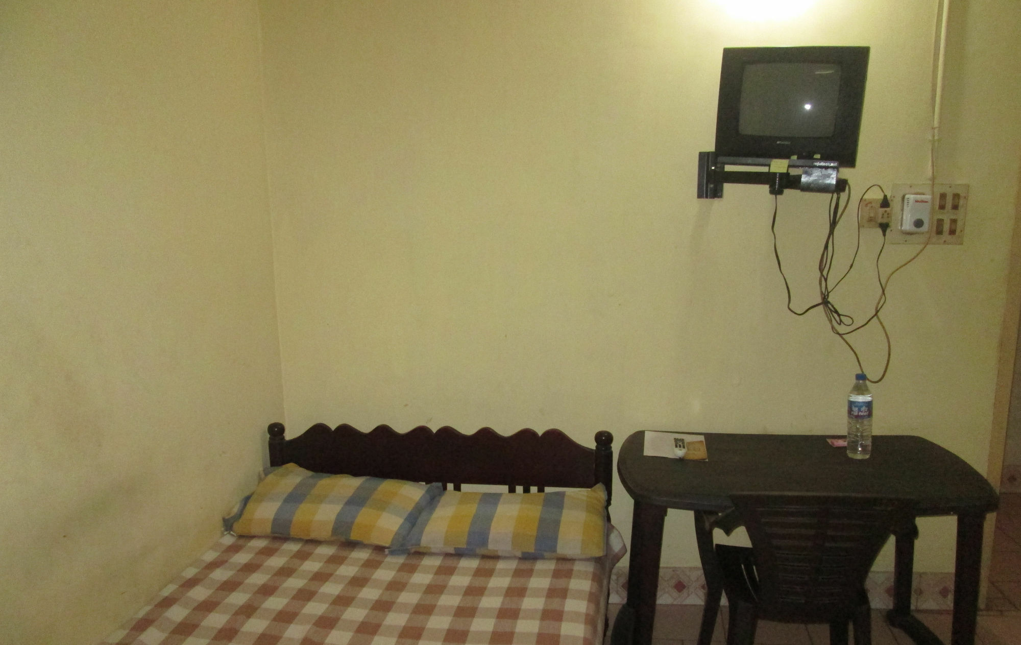 St. Antonys Lodge Kochi ภายนอก รูปภาพ